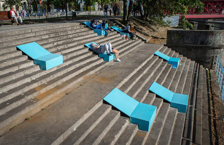 Blue Seats turning Stairs into Sunbeds