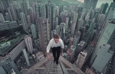 Amazing Rooftop Parkour with Oleg Cricket
