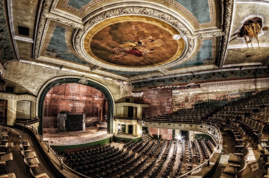 Abandoned Places From All Over the World-5