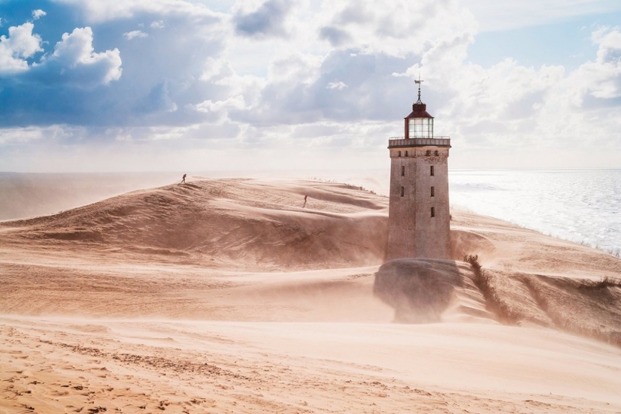 Abandoned Places From All Over the World-7