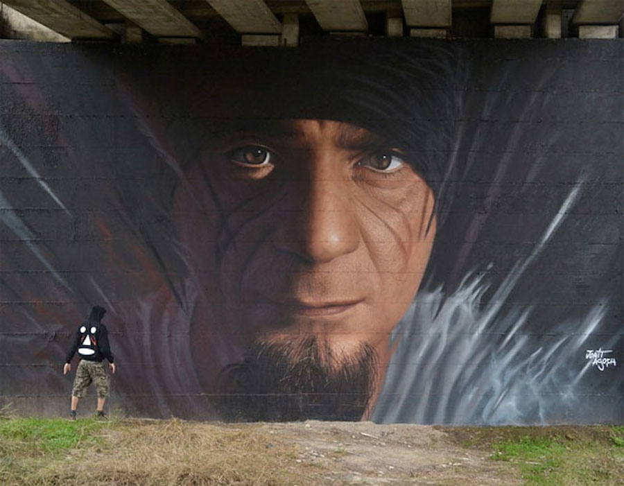 Giant Hyperrealistic Mural Portraits-13