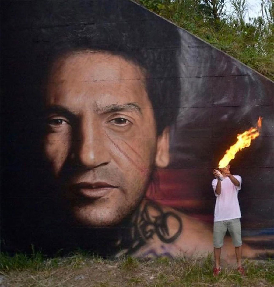 Giant Hyperrealistic Mural Portraits-8