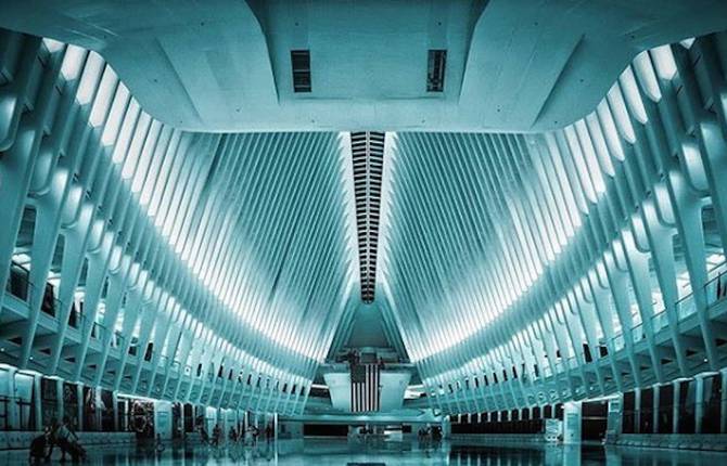Gorgeous Instagram Account  Focusing on Symmetrical Architecture