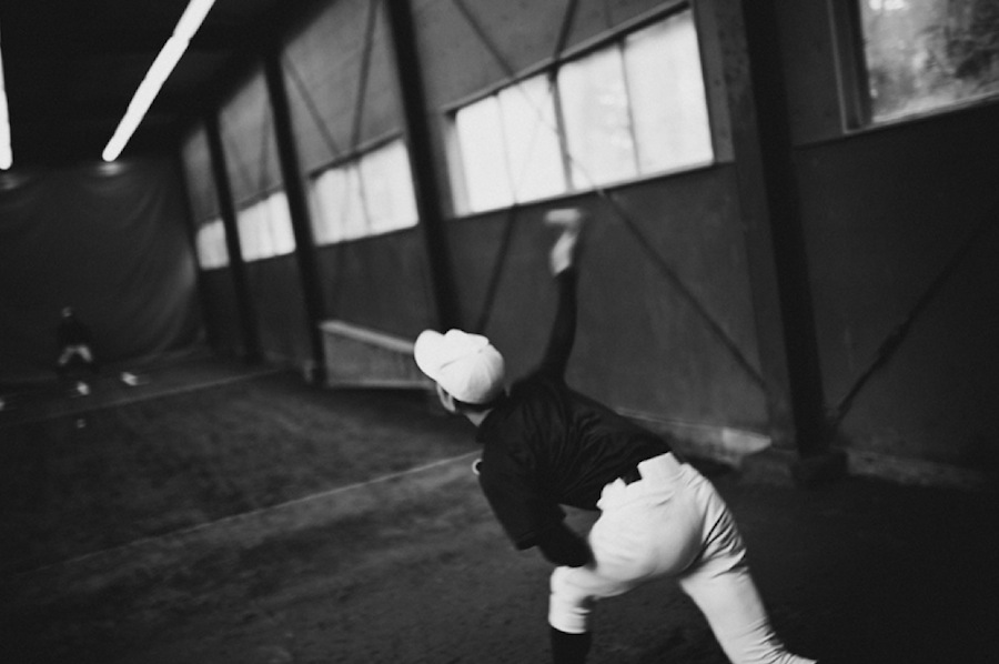 Intimate Black and White Pictures of a Baseball Team in Tokyo-11