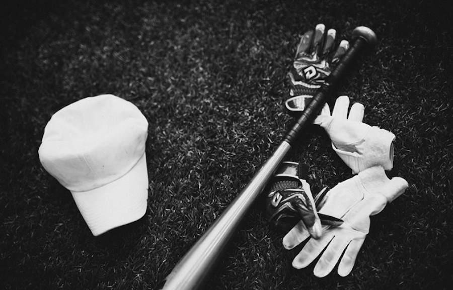 Intimate Black and White Pictures of a Baseball Team in Tokyo-5