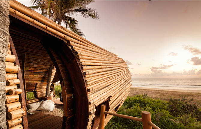 Superb Bamboo Holiday House in Mexico