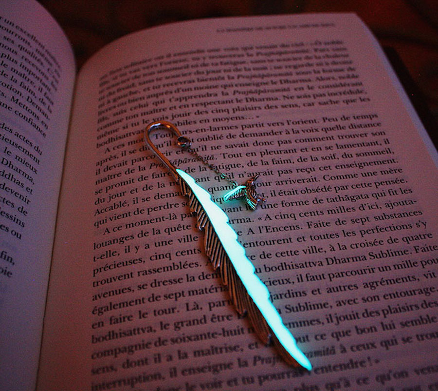 bookmarkglowinthedark1