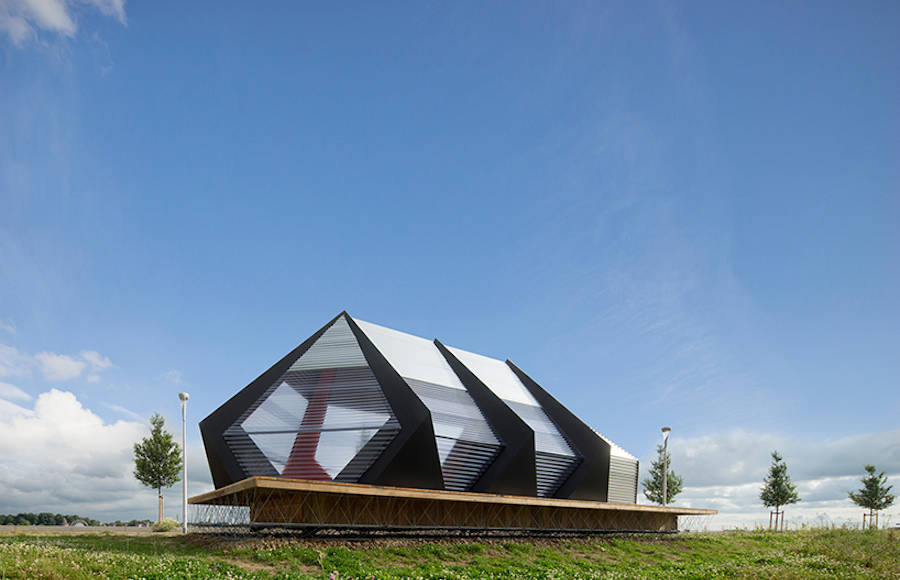 Polygonal Pavilion in Netherlands by Frank Havermans