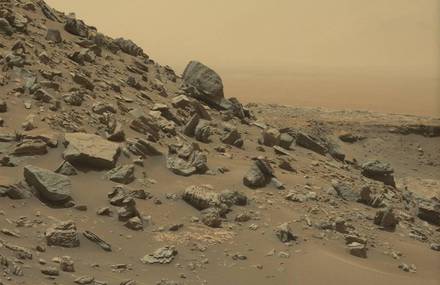 Amazing New Photographs of Mars