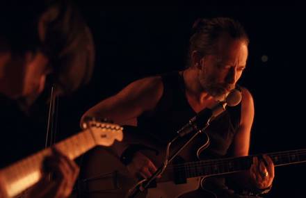Touching Version of &lsquo;Present Tense&rsquo; by Radiohead