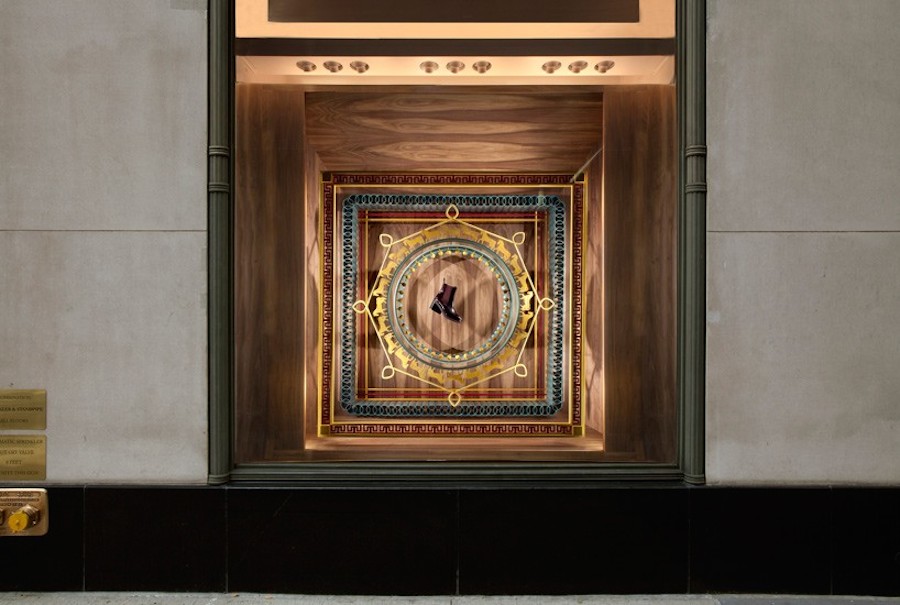 Arty and Inventive Stands for Hermès in New York-3