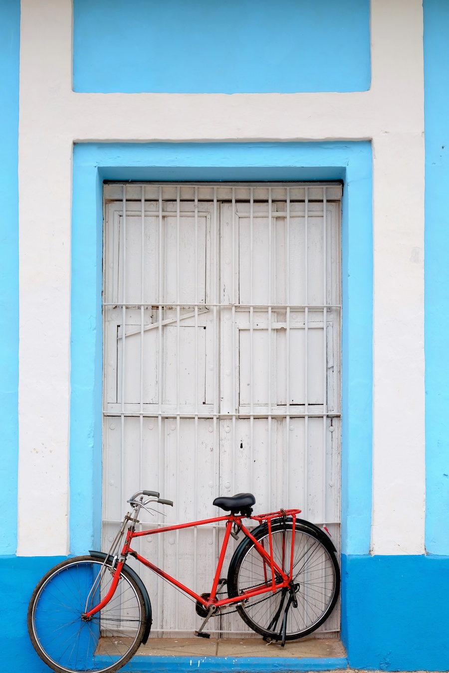 Beautiful Colors and Geometry of the Cuban Architecture-14