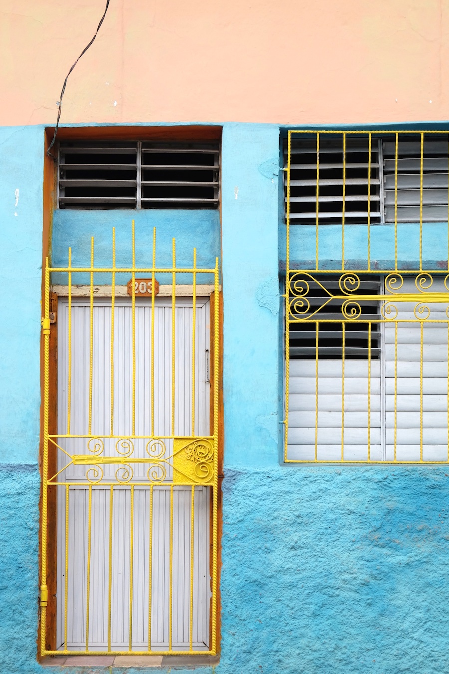 Beautiful Colors and Geometry of the Cuban Architecture-24