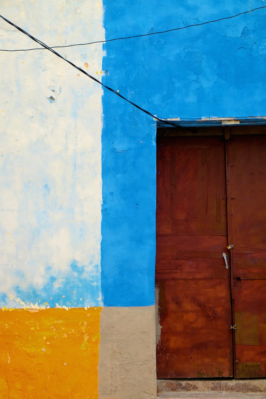 Beautiful Colors and Geometry of the Cuban Architecture-8