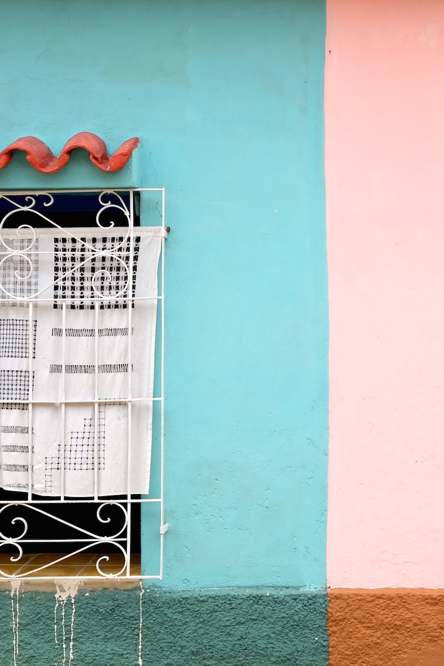 Beautiful Colors and Geometry of the Cuban Architecture-9