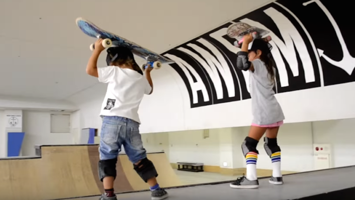 Adorable Skate Session by the Awsmkids