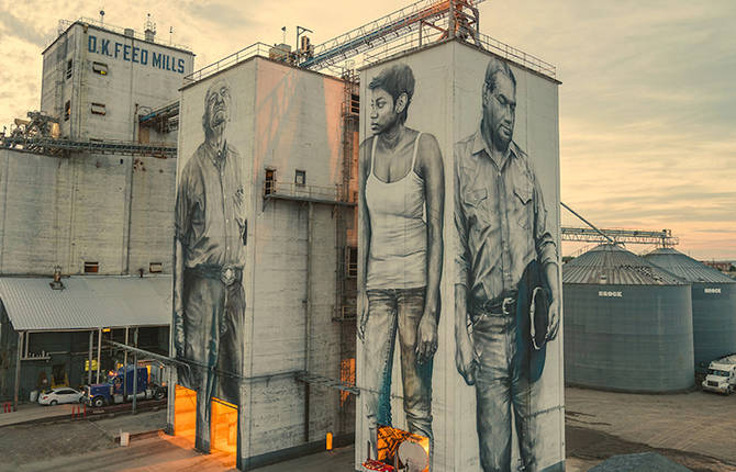 Gigantic and Realistic Mural Portraits in Arkansas