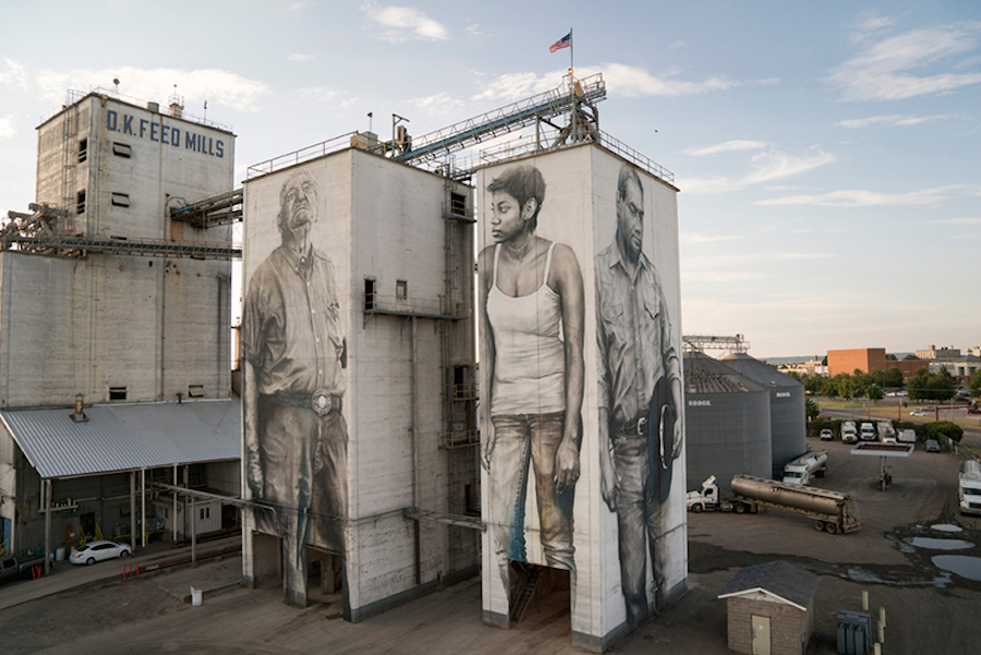 Gigantic and Realistic Mural Portraits in Arkansas-4