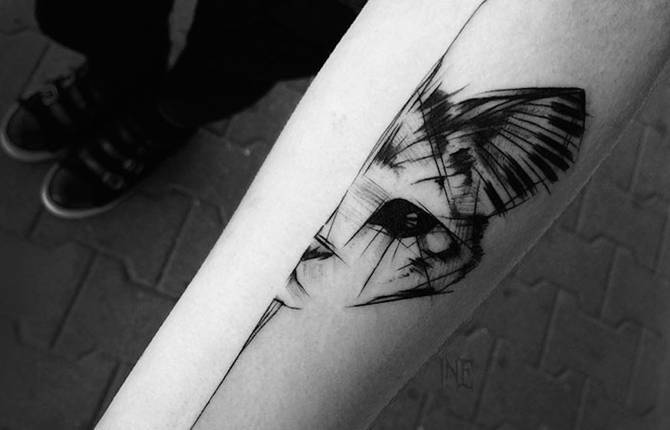Impressive Black and White Sketch Tattoos