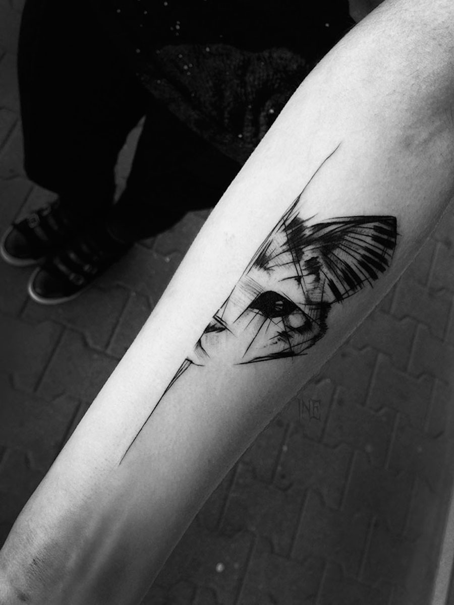 Impressive Black and White Sketch Tattoos-2