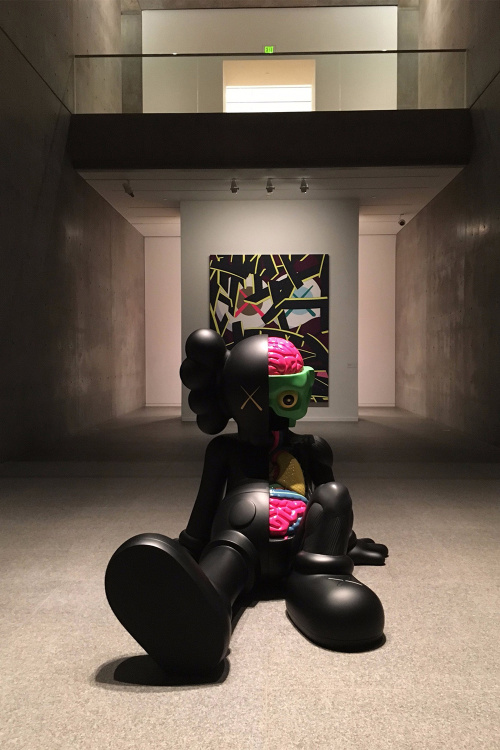 KAWS12