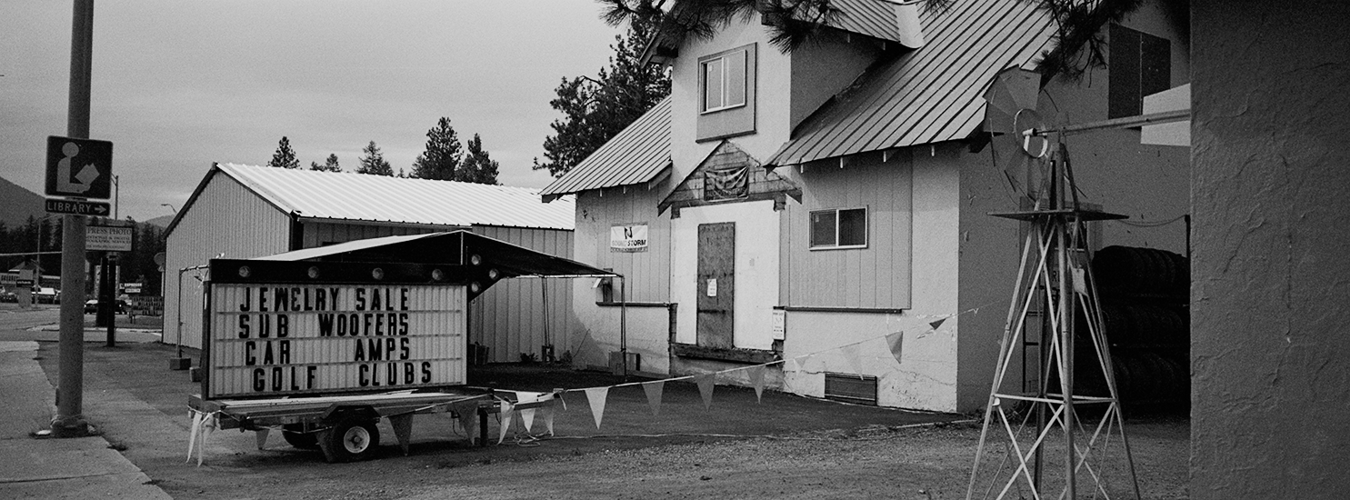 Road Trip in Black and White Across the United States-8