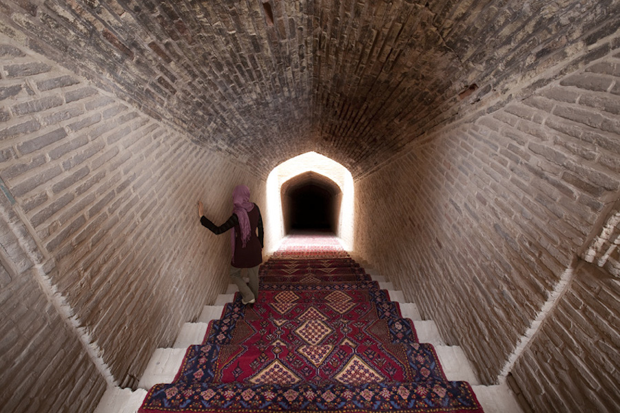 Unexpected Photographs with Persian Carpets-11
