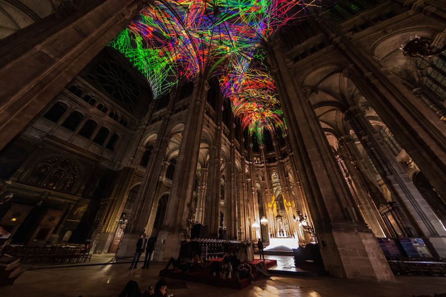 Virtual Reality Sky on a Church Ceiling in Paris-3
