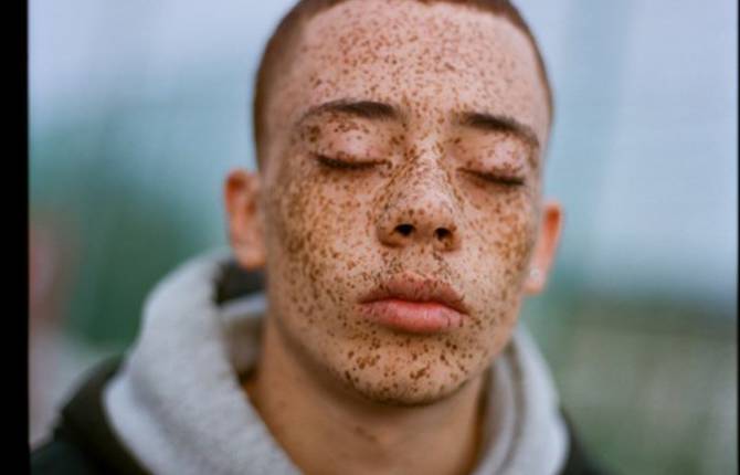 Forceful Portraits Showing the New Face of Britain