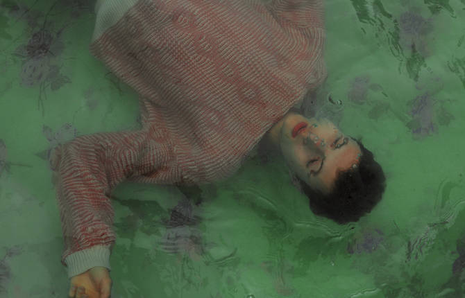 Kyle Thompson’s Poetic and Troubling Photos