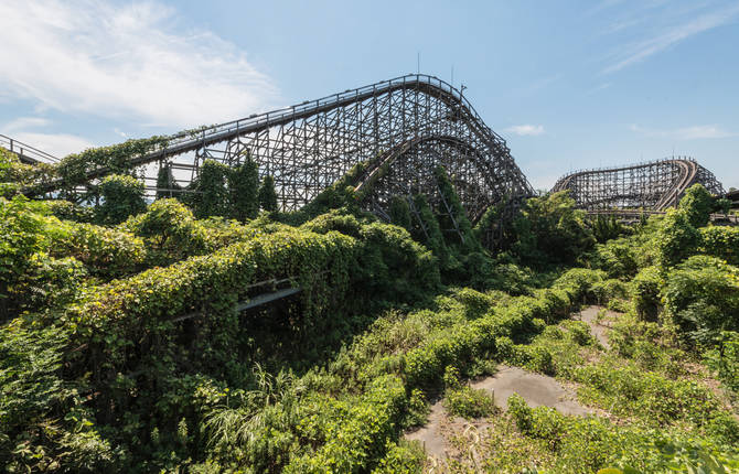 Abandoned Amusement Park Photography