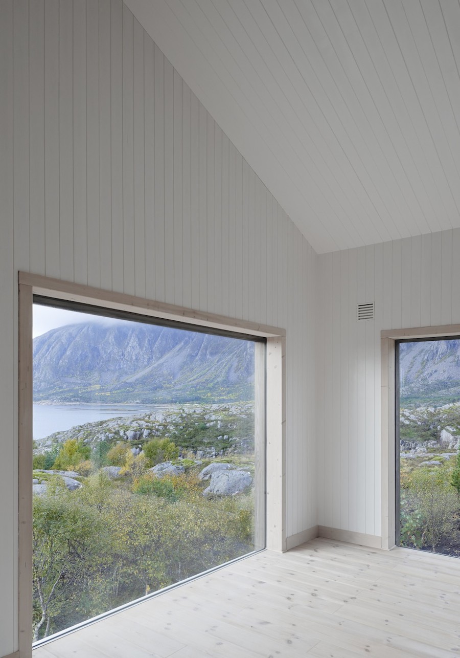 Architectural Wooden Cottage in Norway-7