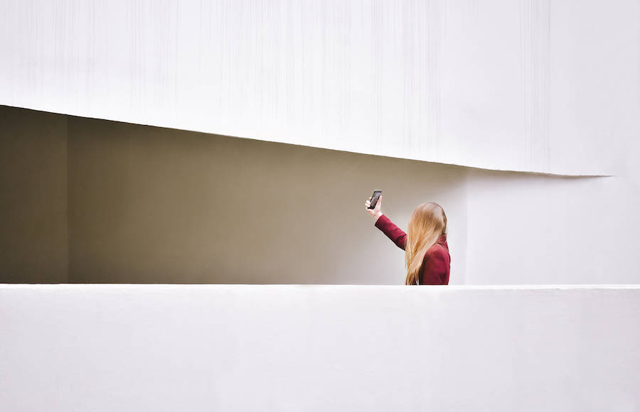 Celebrating Loneliness in Powerful Environment Photographies