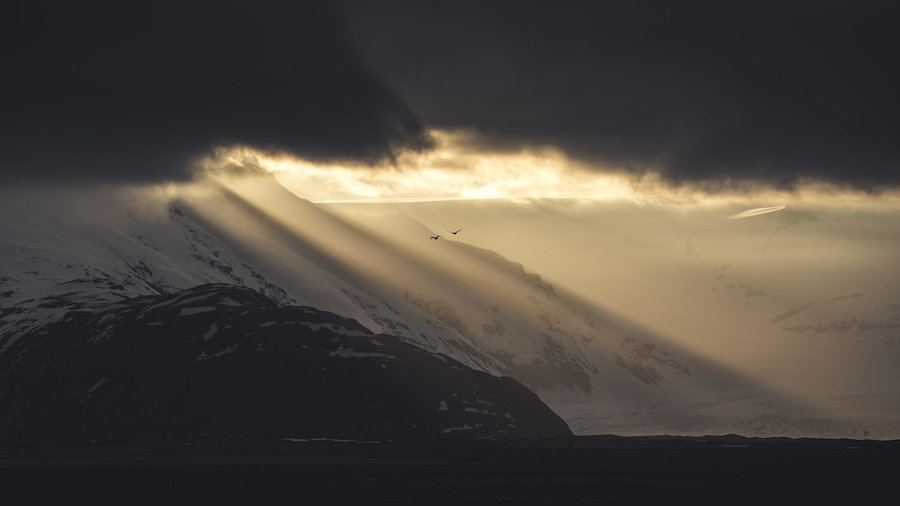 Breathtaking Travel Photography in Iceland by Max Muench-0