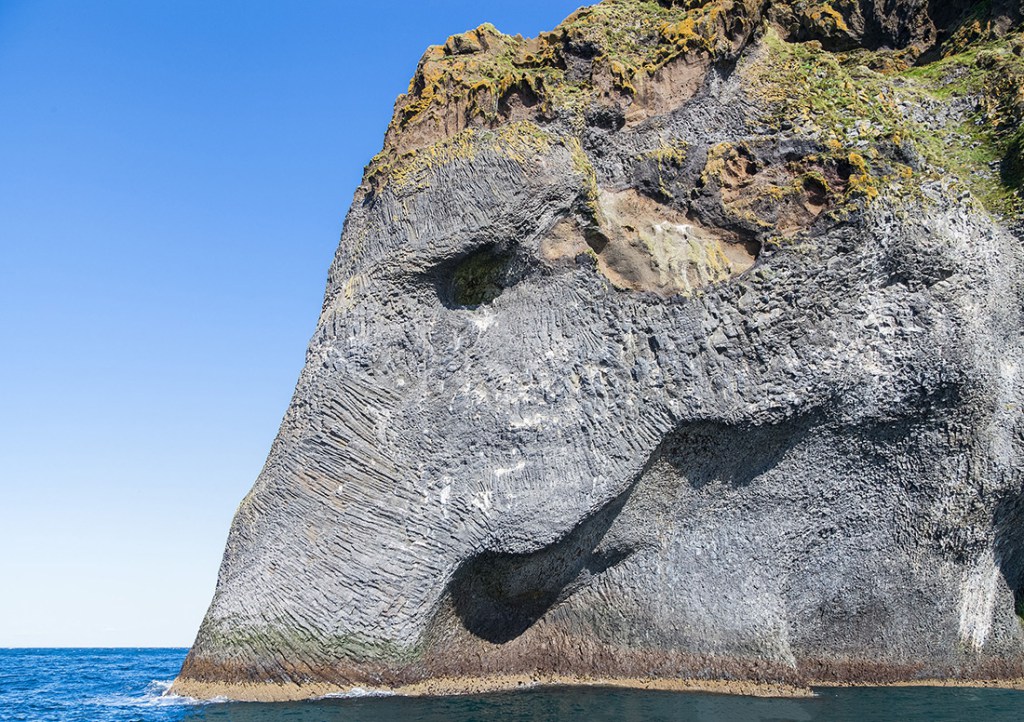 ELEPHANTROCK2