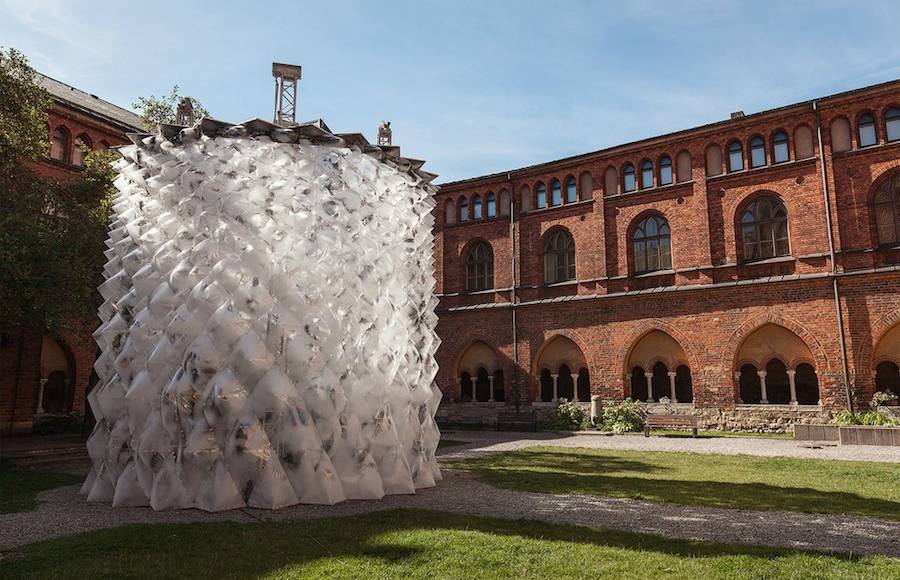 Parametric Glacier Pavilion by DJA