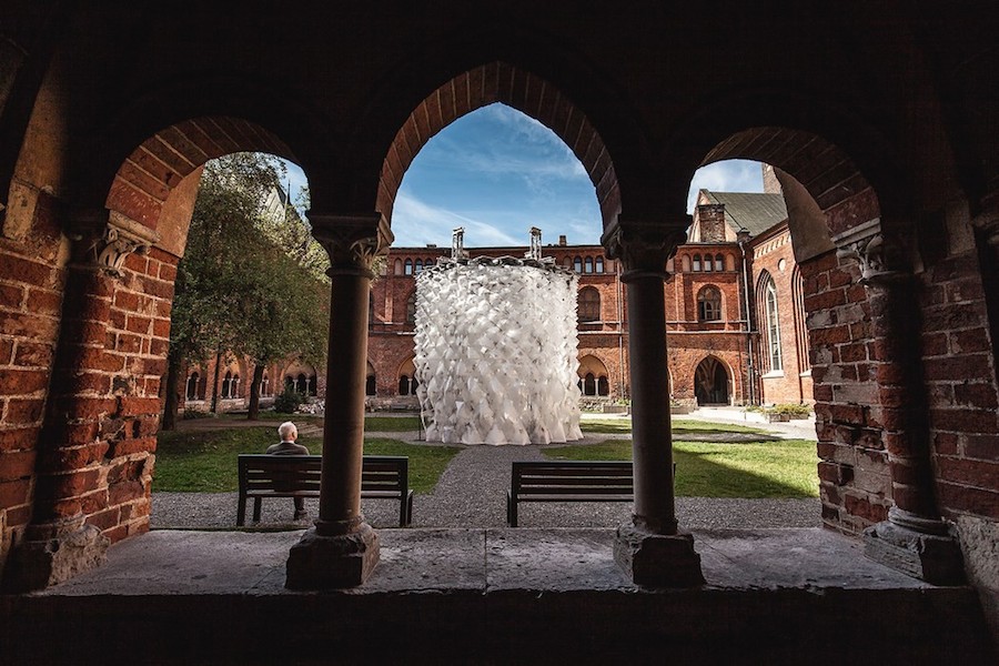 Parametric Glacier Pavilion by DJA-2