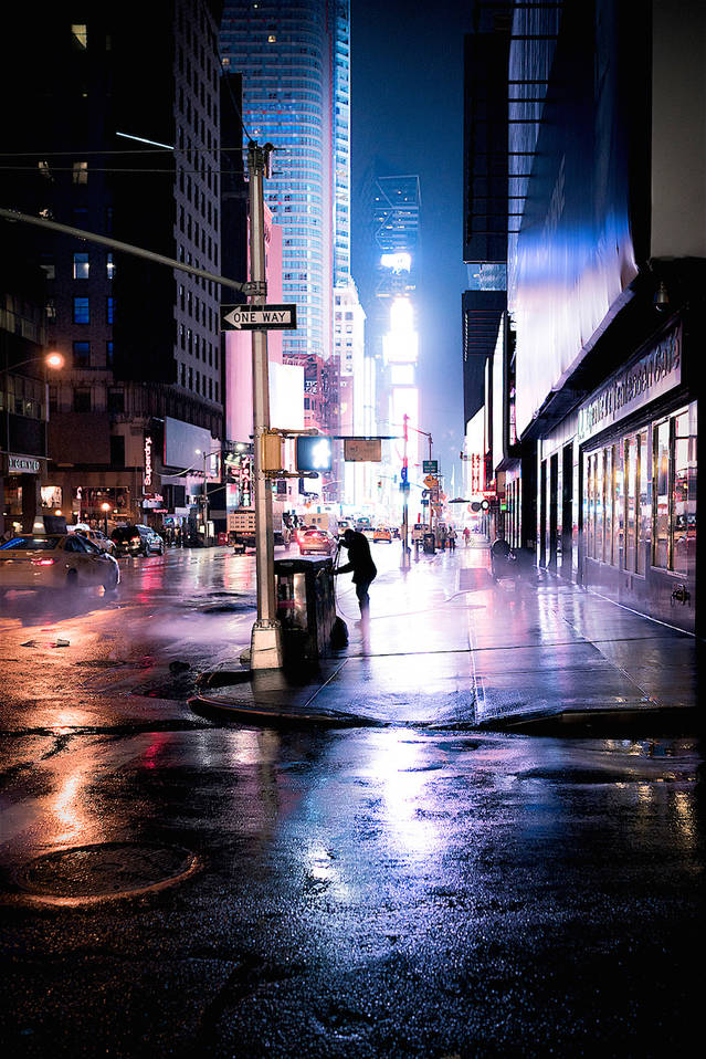 Stunning Night Lights in Times Square – Fubiz Media