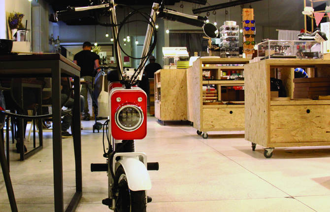 New Electric Motorcycle by Vanda Electrics