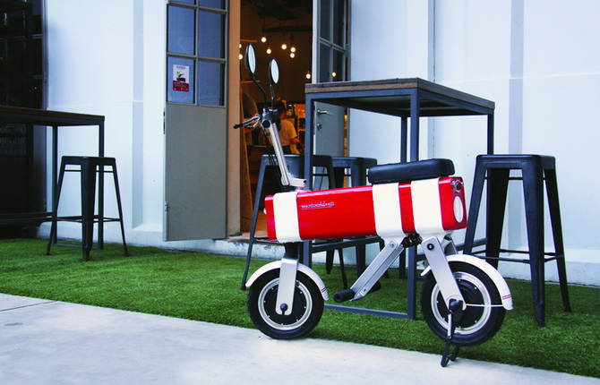 New Electric Motorcycle by Vanda Electrics