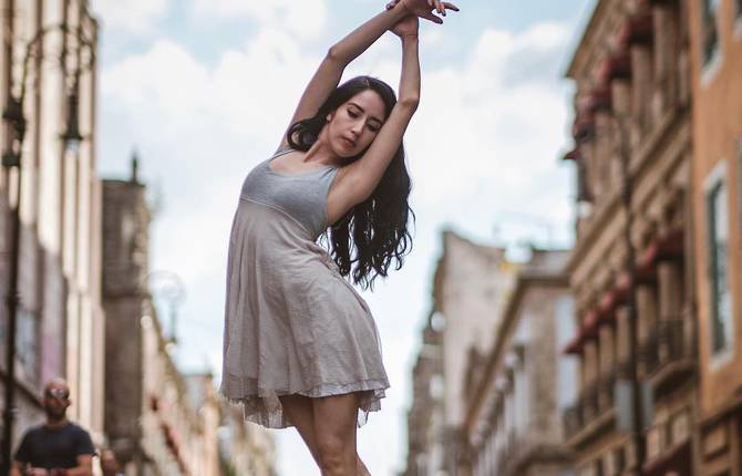 Impressive Portraits of Mexico Dancers