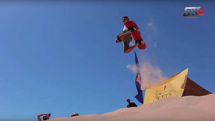 Sandboarding World Cup, surfing in the desert