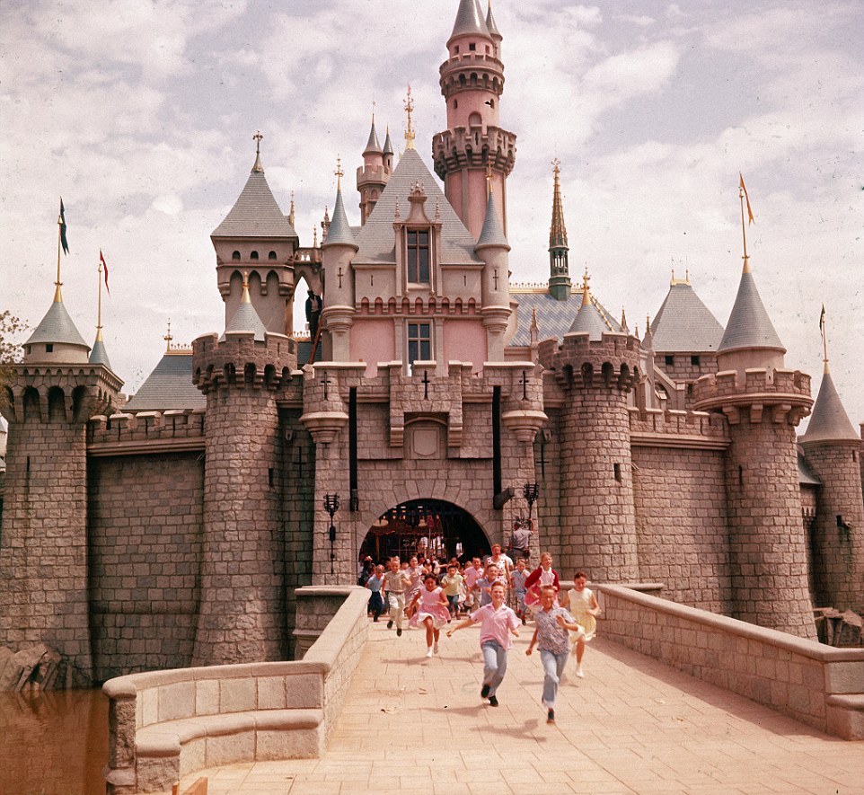 vintagedisneylandopen0