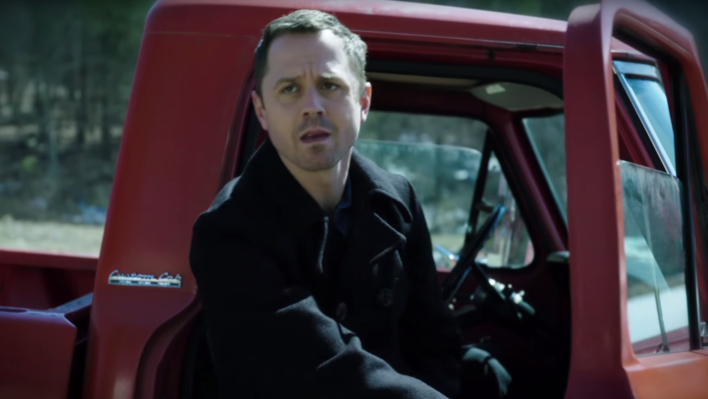 Sneaky Pete – The Season 1 Amazon Drama Trailer