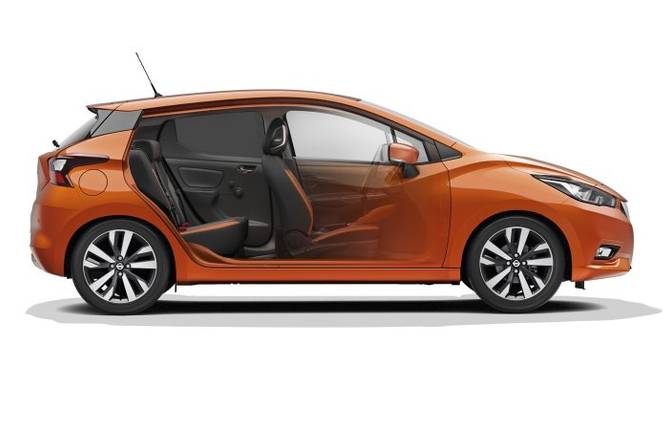 Experiencing New Micra In 3D