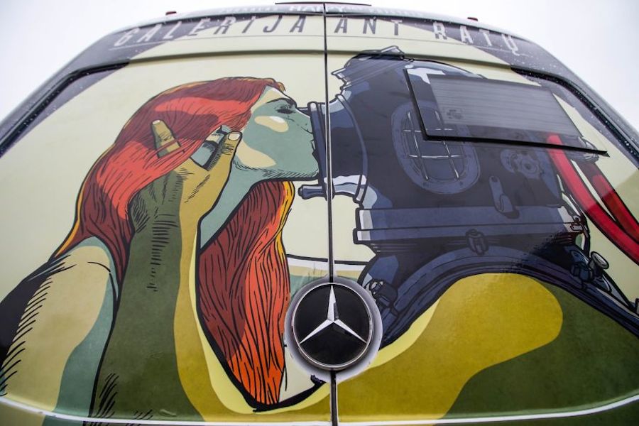 Pop Art on Public Transports in Lithuania-6