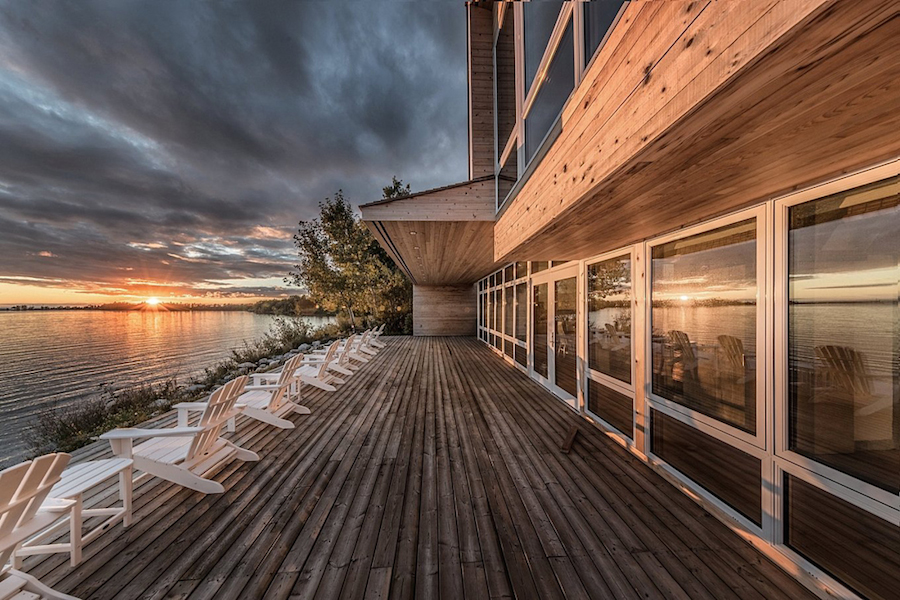 Superb Wooden Beach House in Canada-0