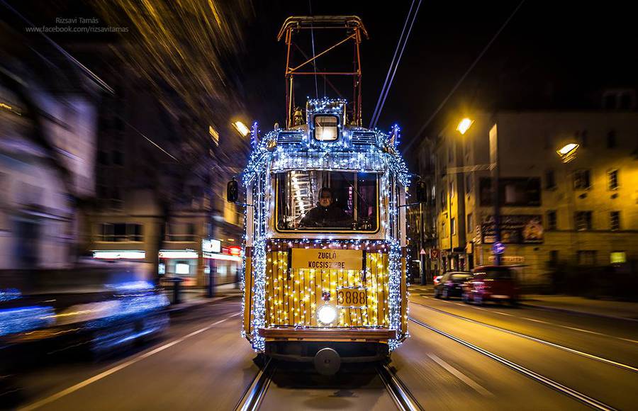 Enchanting Pictures of Budapest at Christmas Time