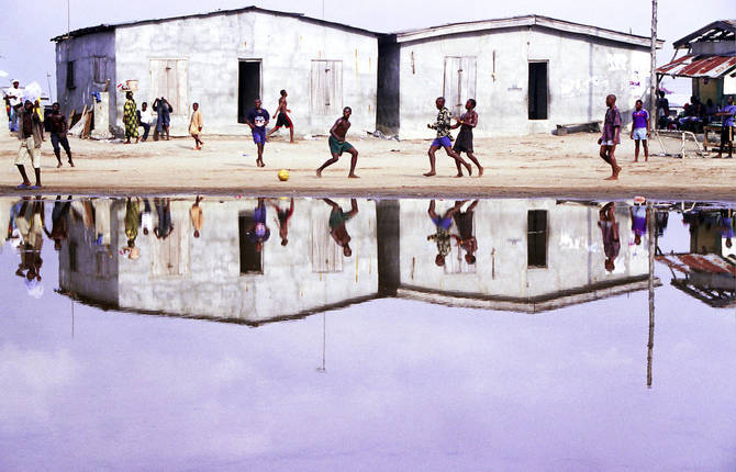 Poetic Pictures About the Football Culture in Nigeria