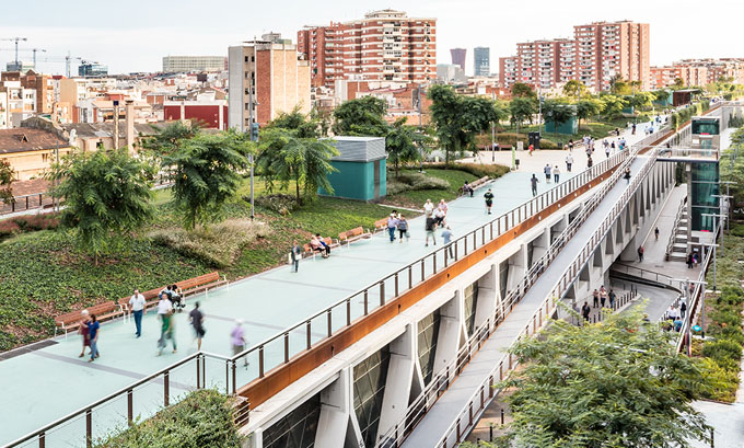 jardins-de-la-rambla-de-sants-barcelona-elevated-park-sergi-godia-ana-molino-01